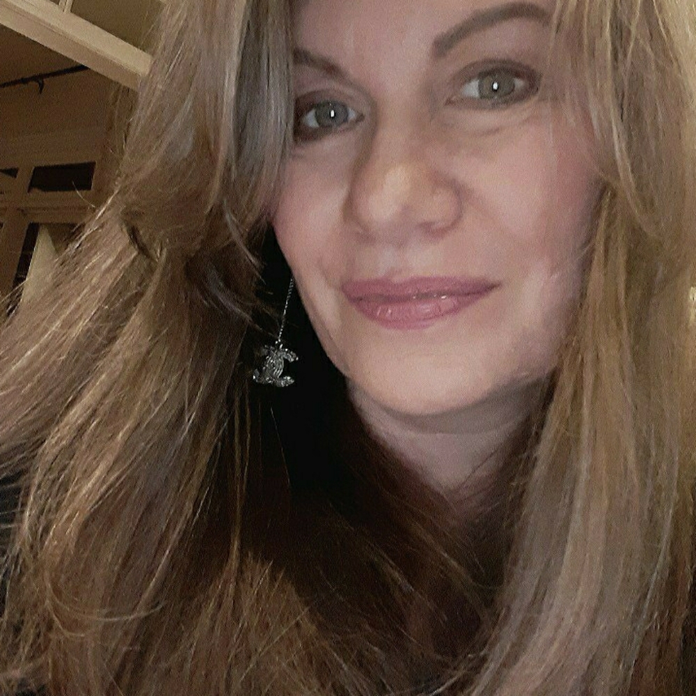 Meet your Posher, Cheryl